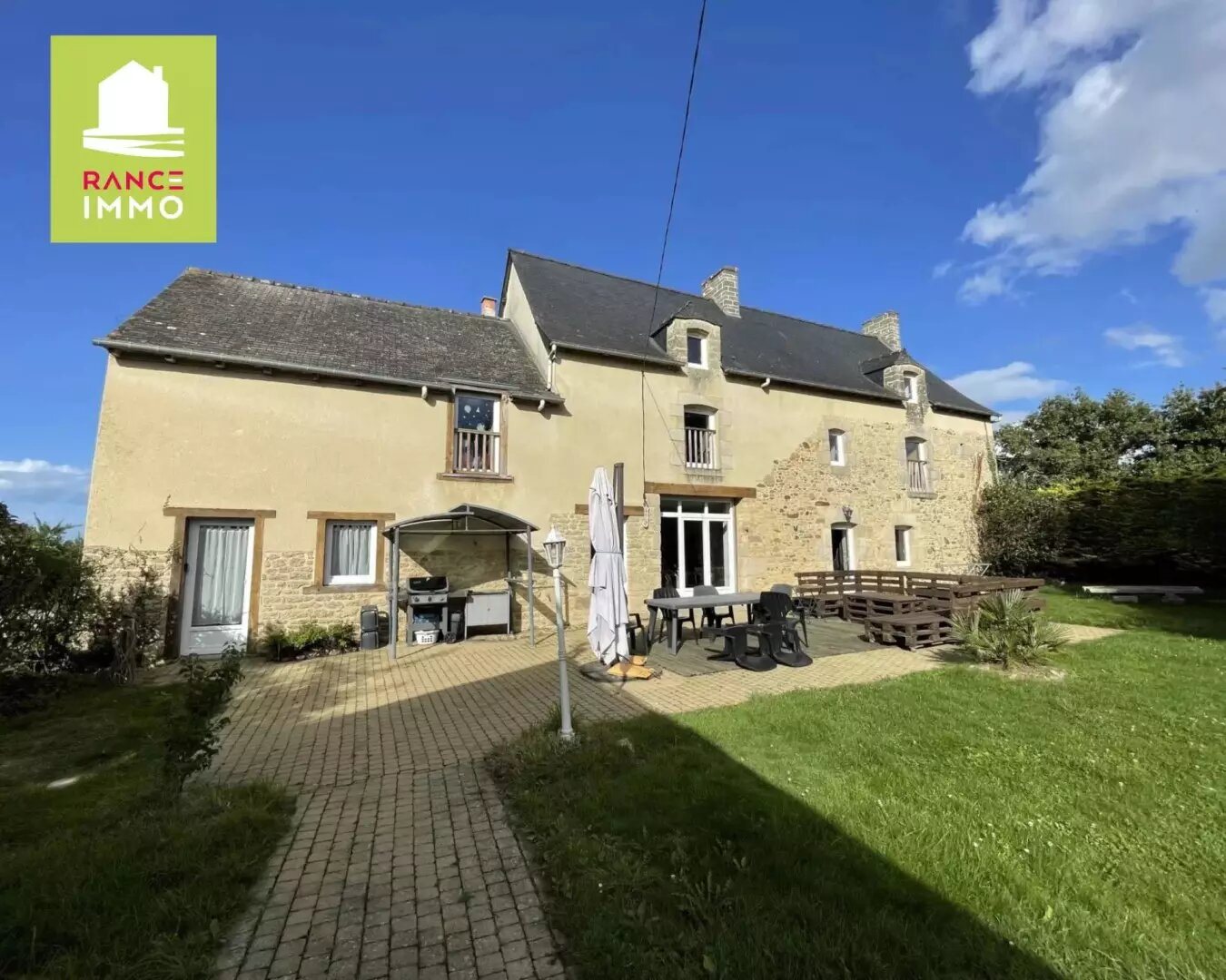 Maison à vendre, 232m², Evran