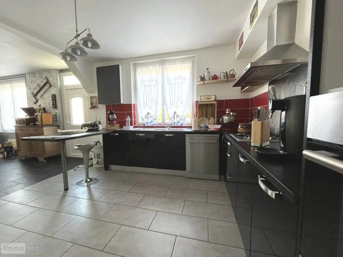 Maison à vendre, 137m², Lavaré