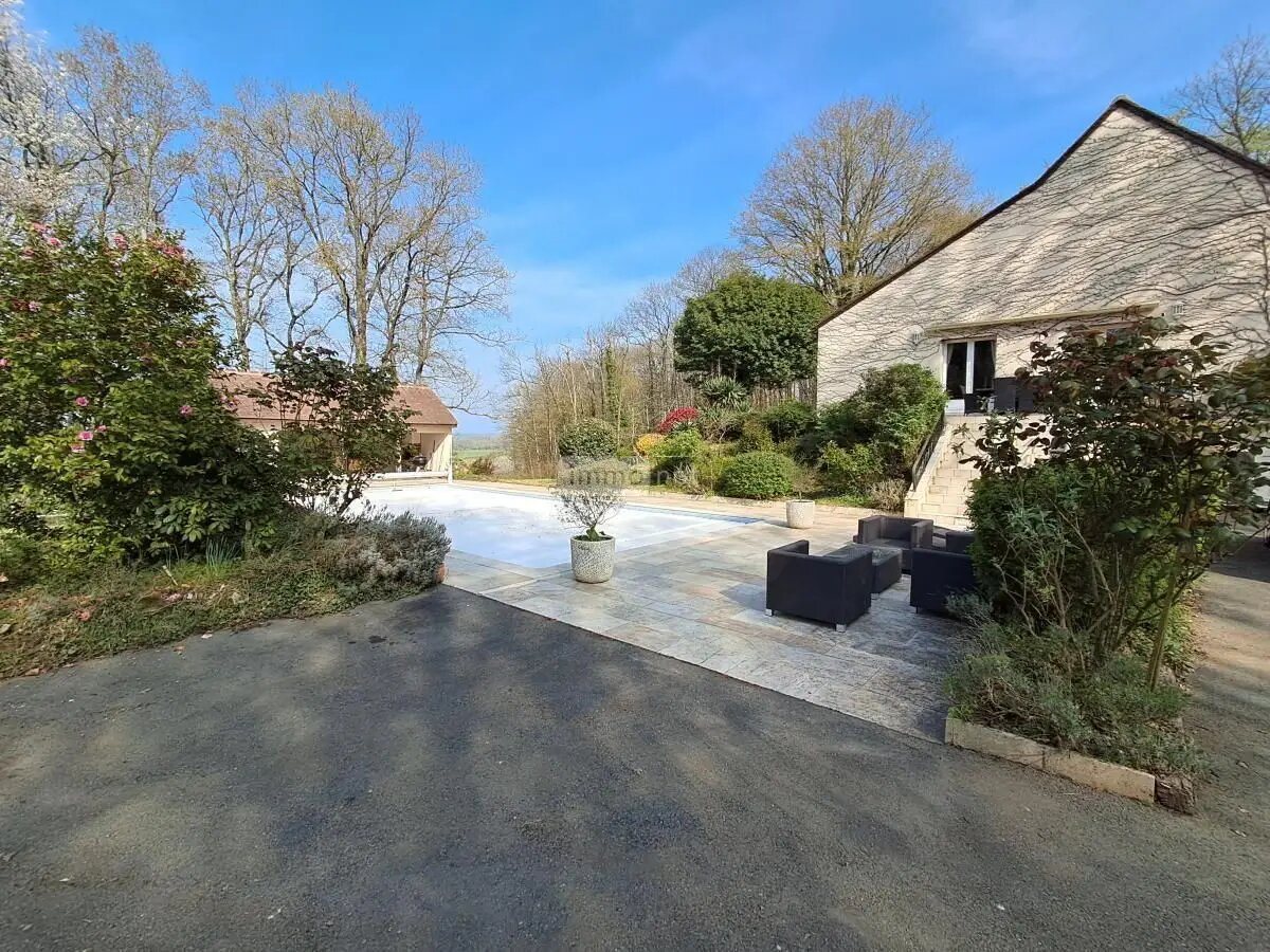 Maison à vendre, 204m², Saint-Saturnin