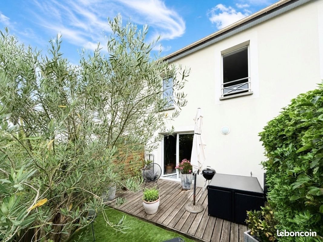 Maison à vendre, 94m², La Mézière