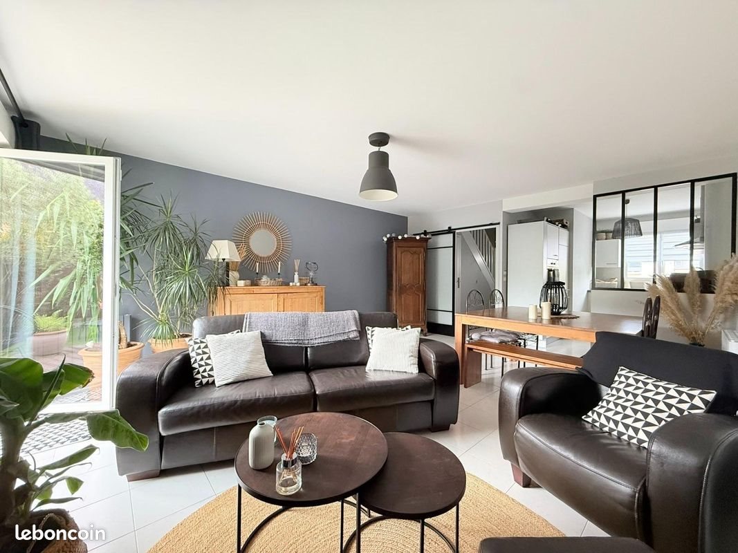Maison à vendre, 94m², La Mézière