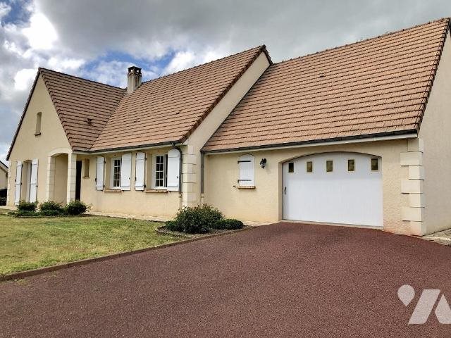 Maison à vendre, 102m², Parcé-sur-Sarthe