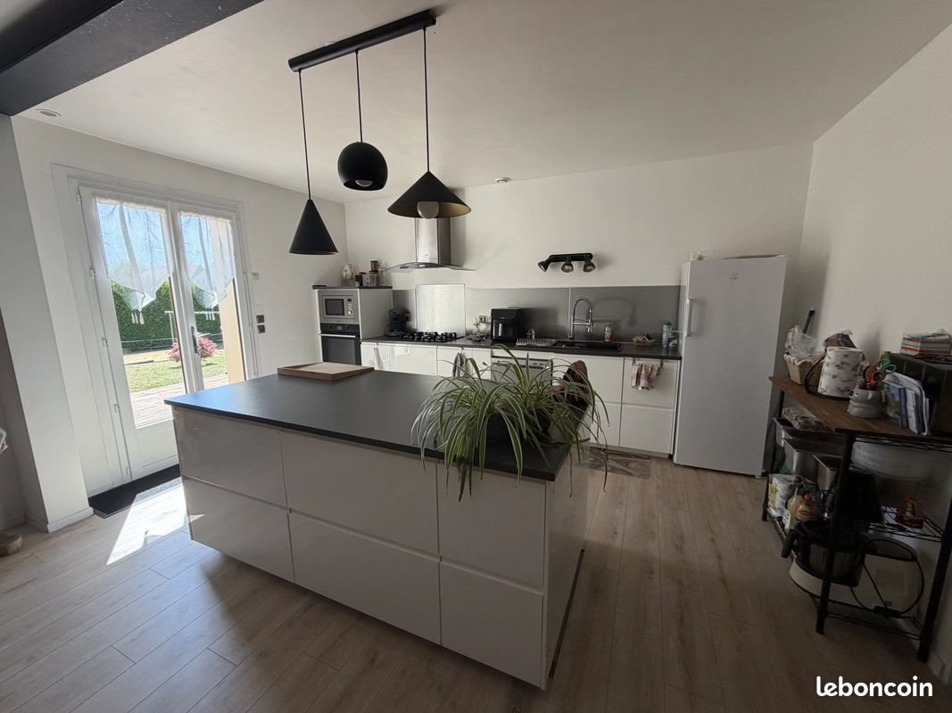 Maison à vendre, 157m², Courtillers