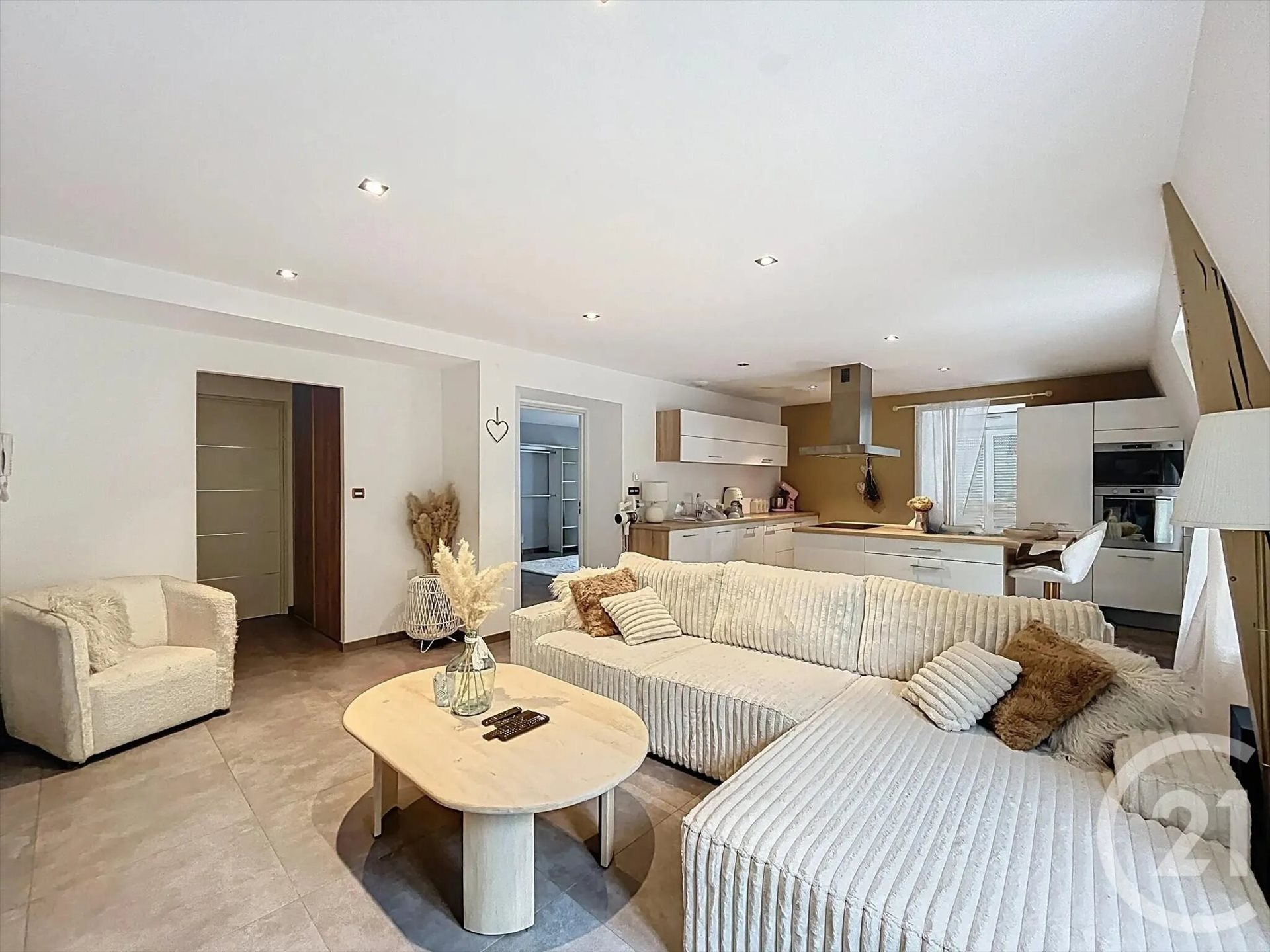 Appartement à louer, 76m², Valentigney