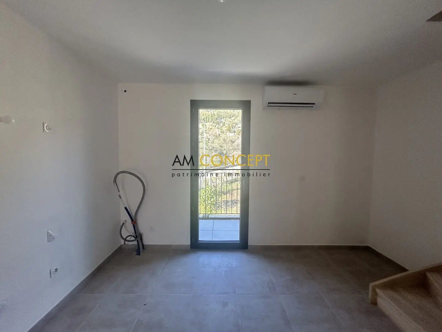 Appartement à vendre, 55m², Châteauneuf-Villevieille