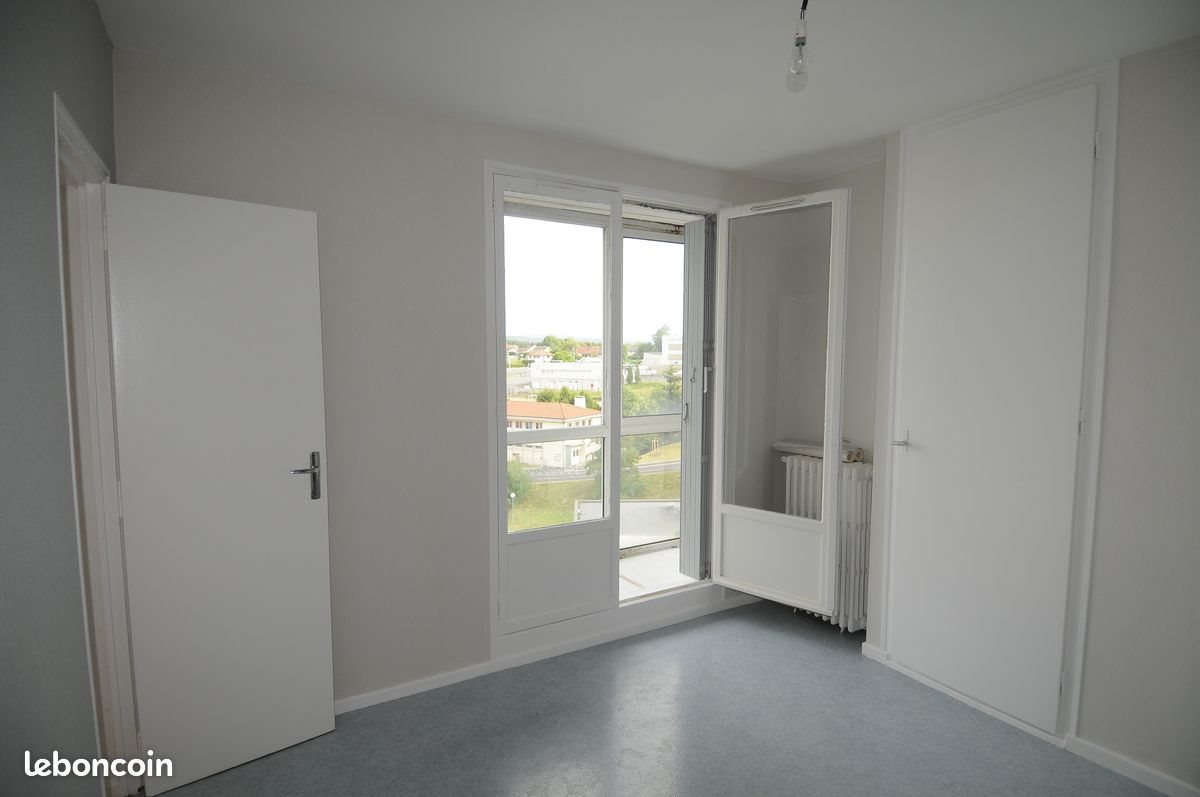 Appartement à louer, 66m², Étupes