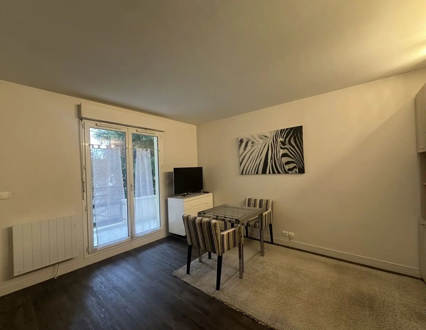 Appartement à louer, 23m², Courbevoie