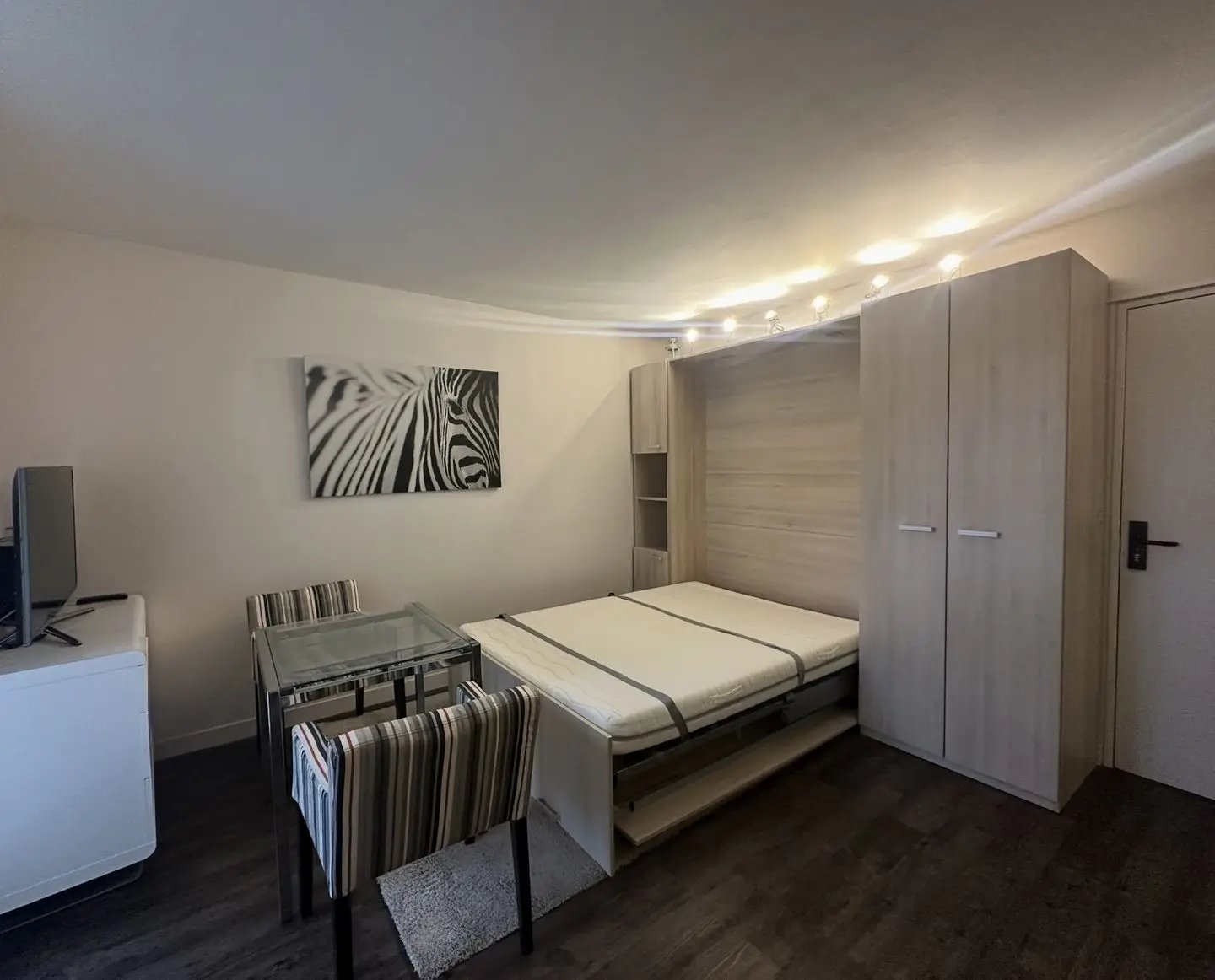 Appartement à louer, 23m², Courbevoie