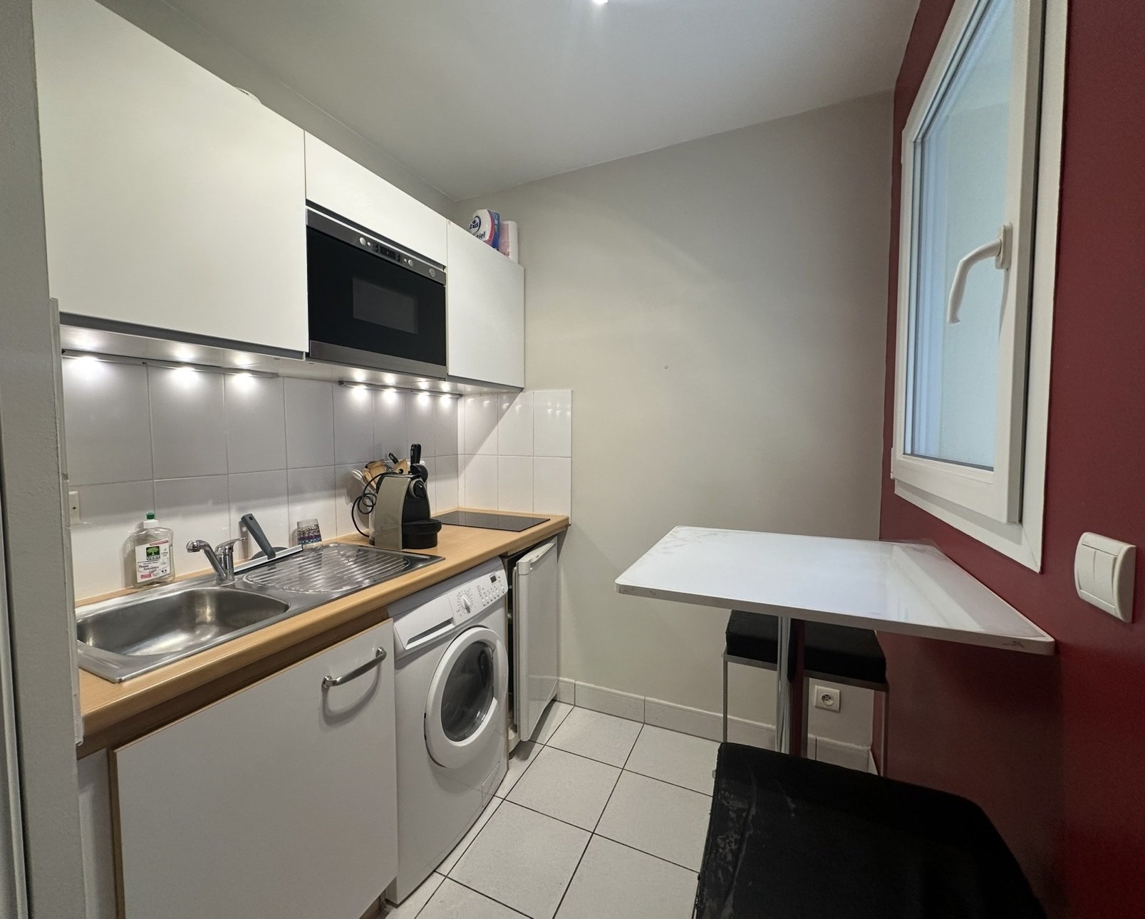 Appartement à louer, 1m², Courbevoie