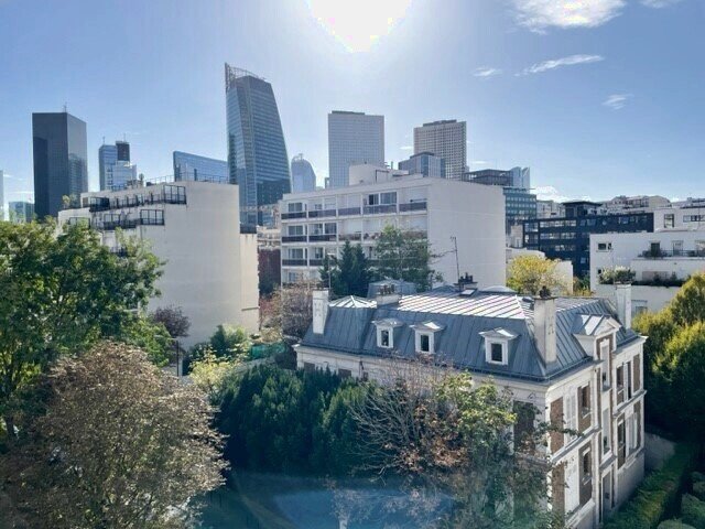 Appartement à louer, 2m², Courbevoie