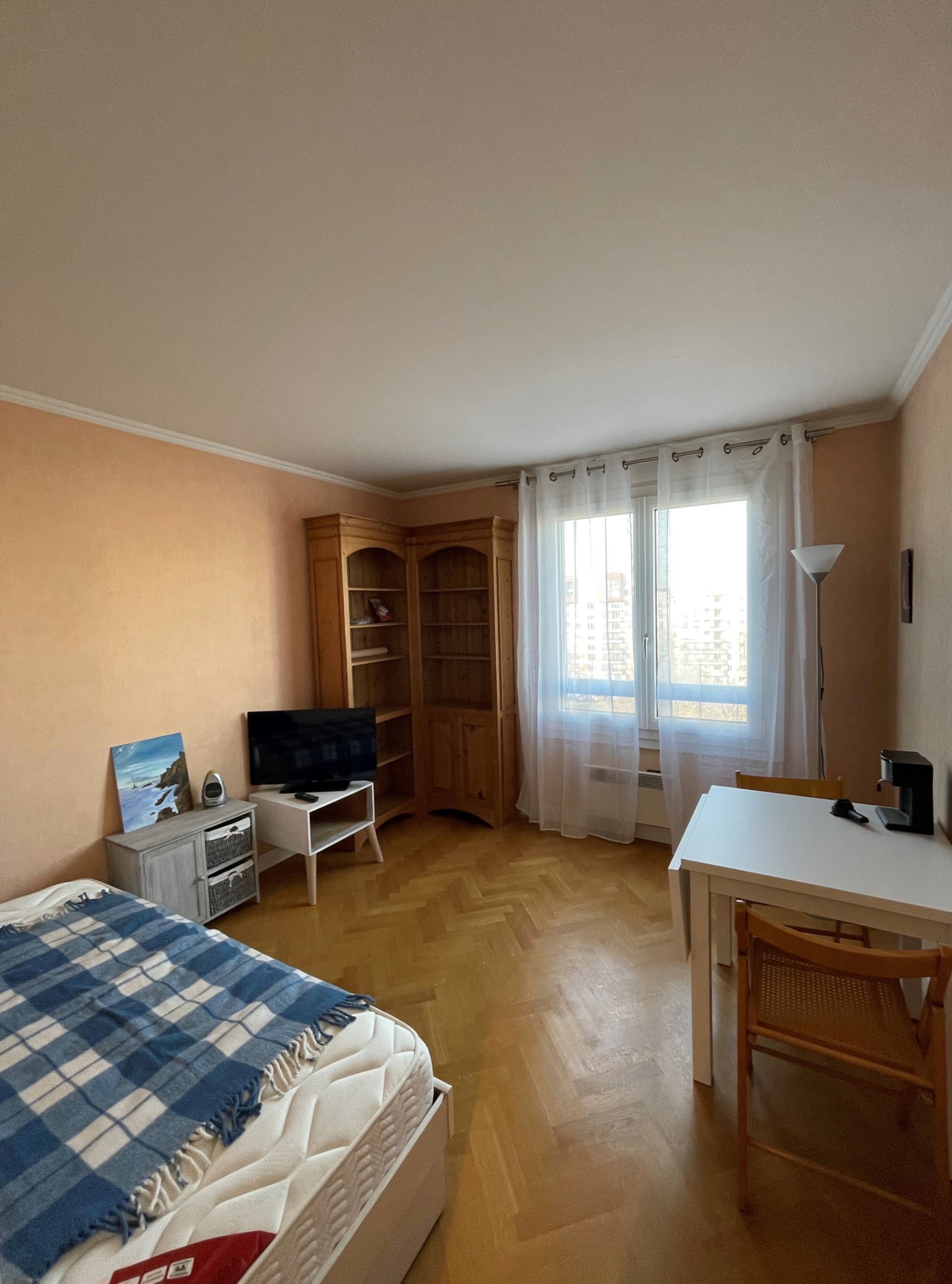 Appartement à louer, 1m², Courbevoie