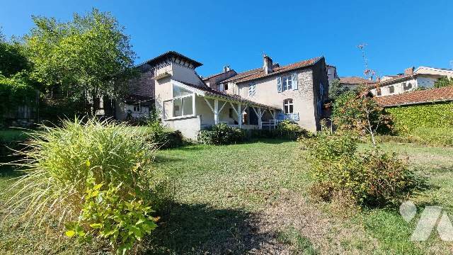 Maison à vendre, 367m², Bruyères
