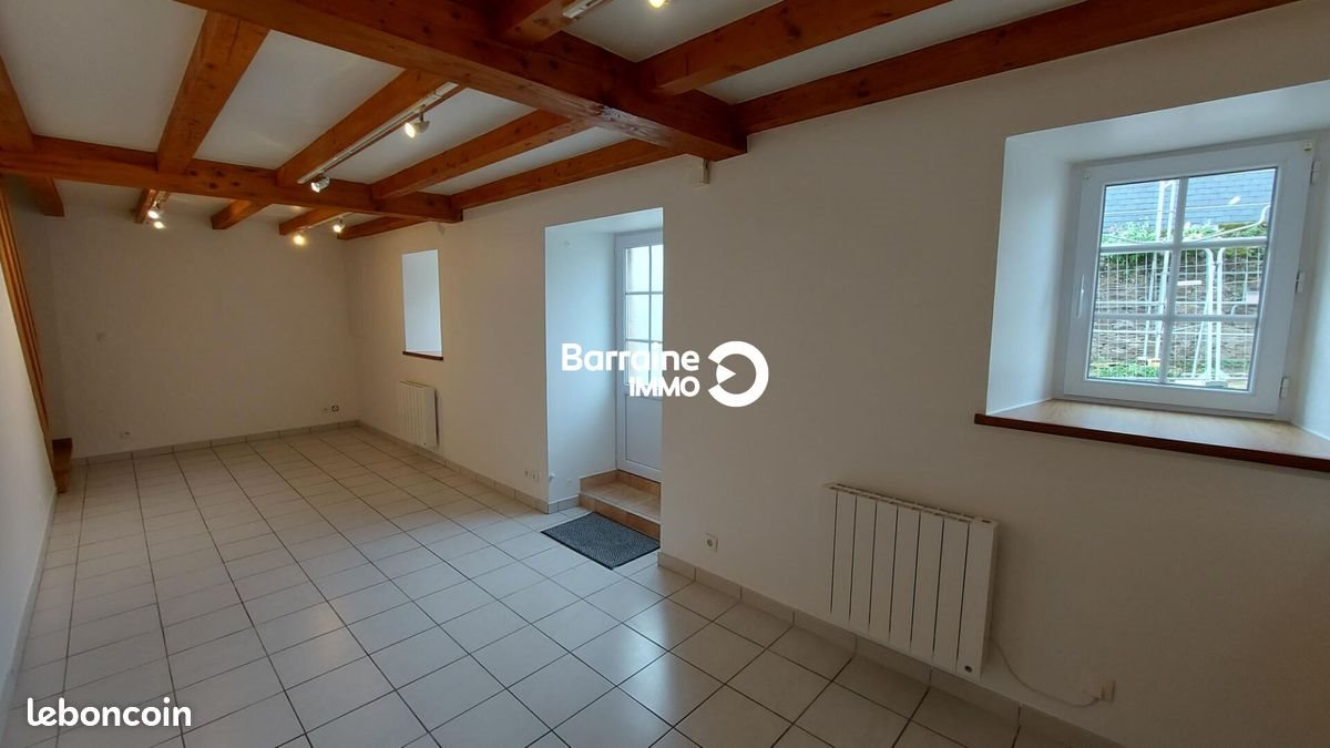 Maison à louer, 54m², Plougonven