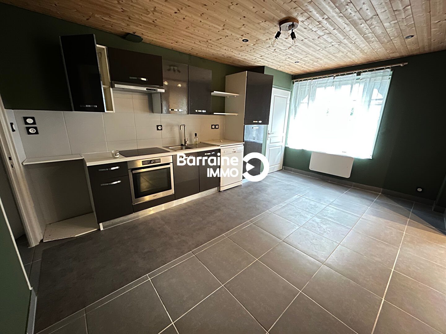 Maison à louer, 95m², Saint-Thégonnec