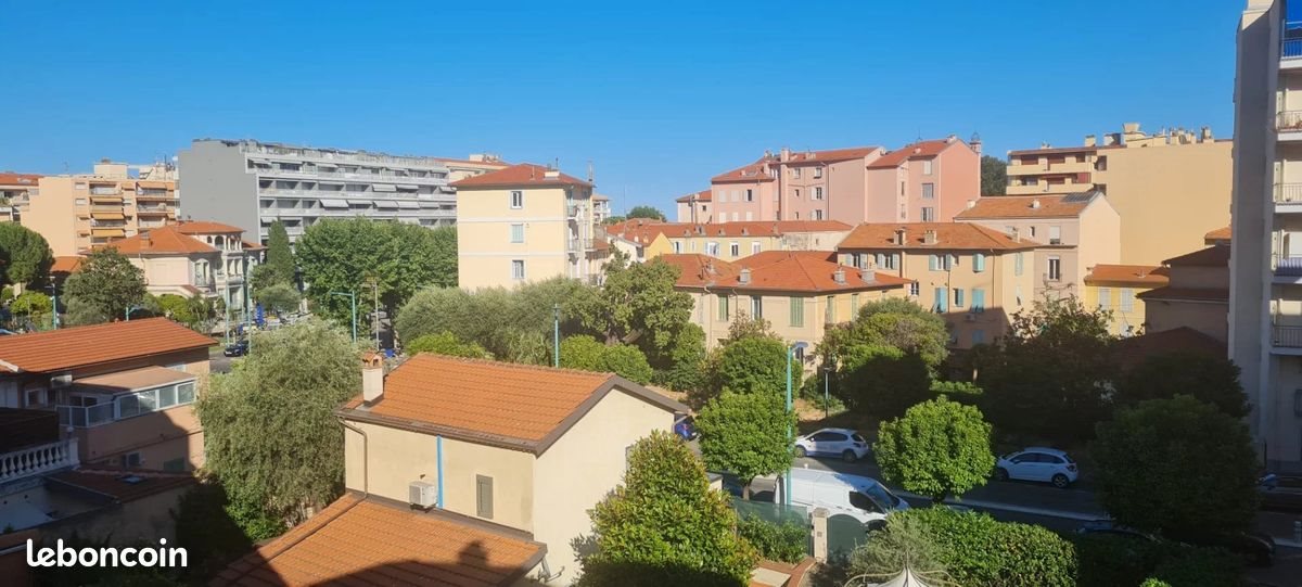 Appartement à vendre, 69m², Menton