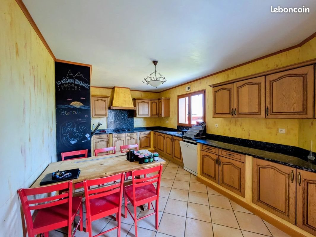 Maison à vendre, 161m², Saint-Vital