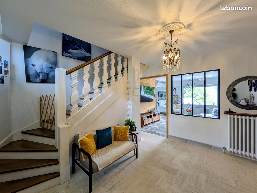 Maison à vendre, 255m², Ugine