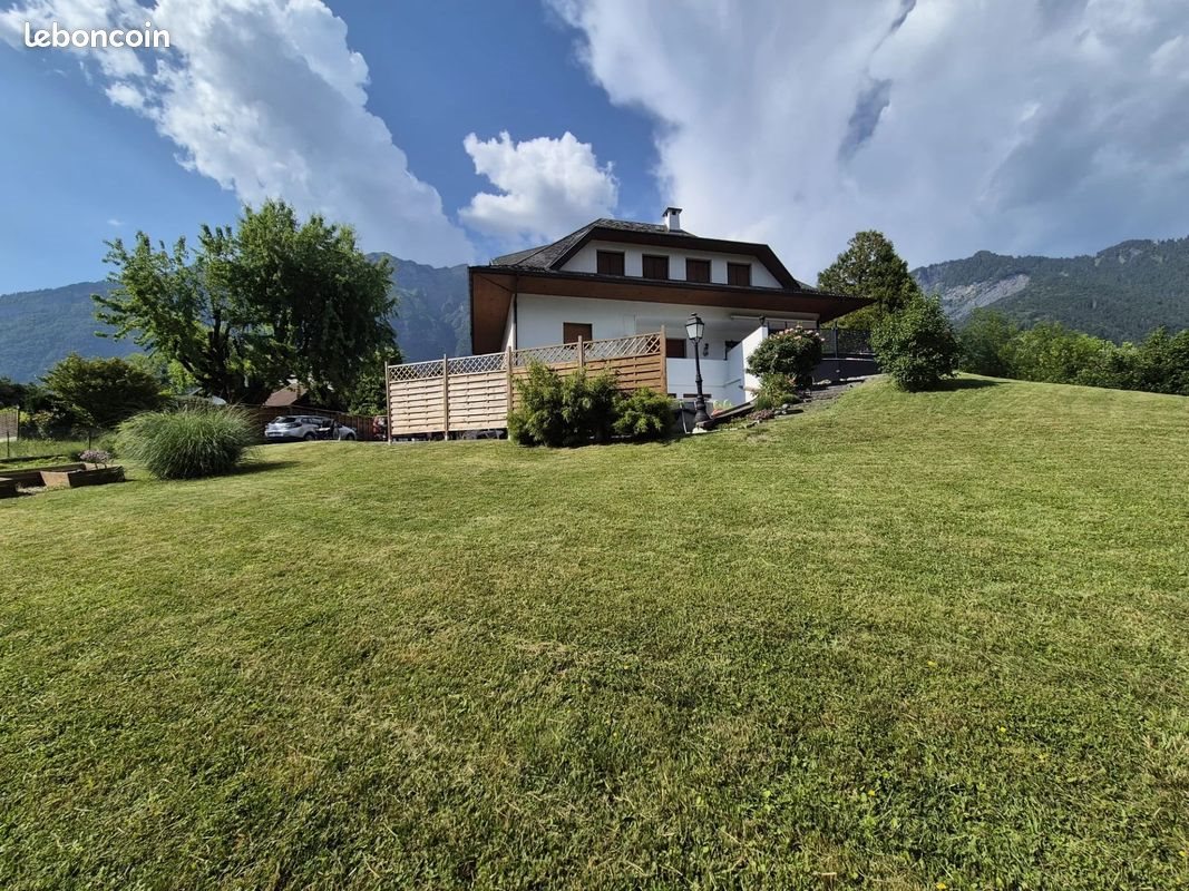 Maison à vendre, 255m², Ugine