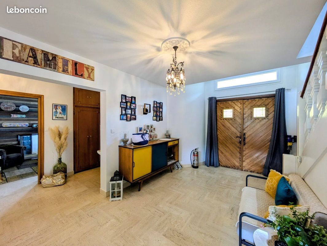 Maison à vendre, 255m², Ugine