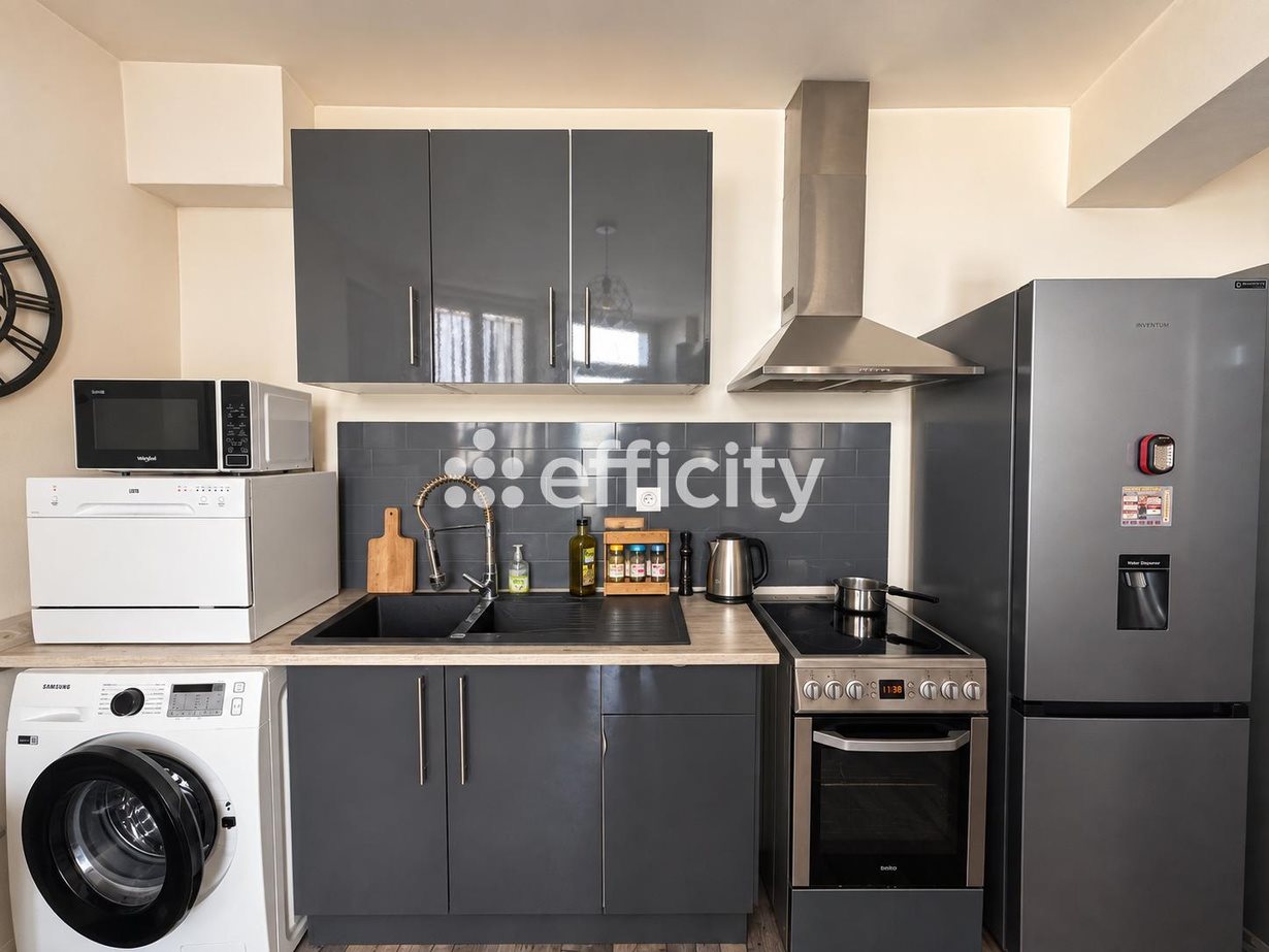 Maison à vendre, 4m², Vermenton