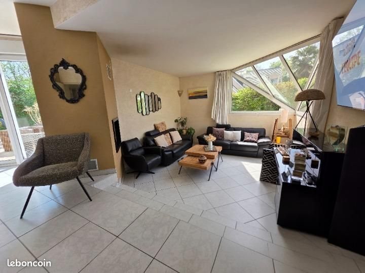 Maison à vendre, 119m², Laval
