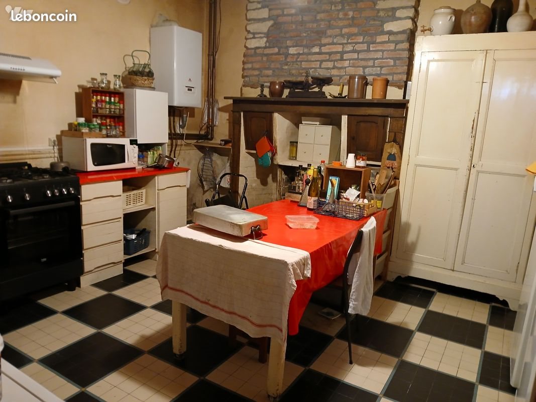 Maison à vendre, 201m², Chéu