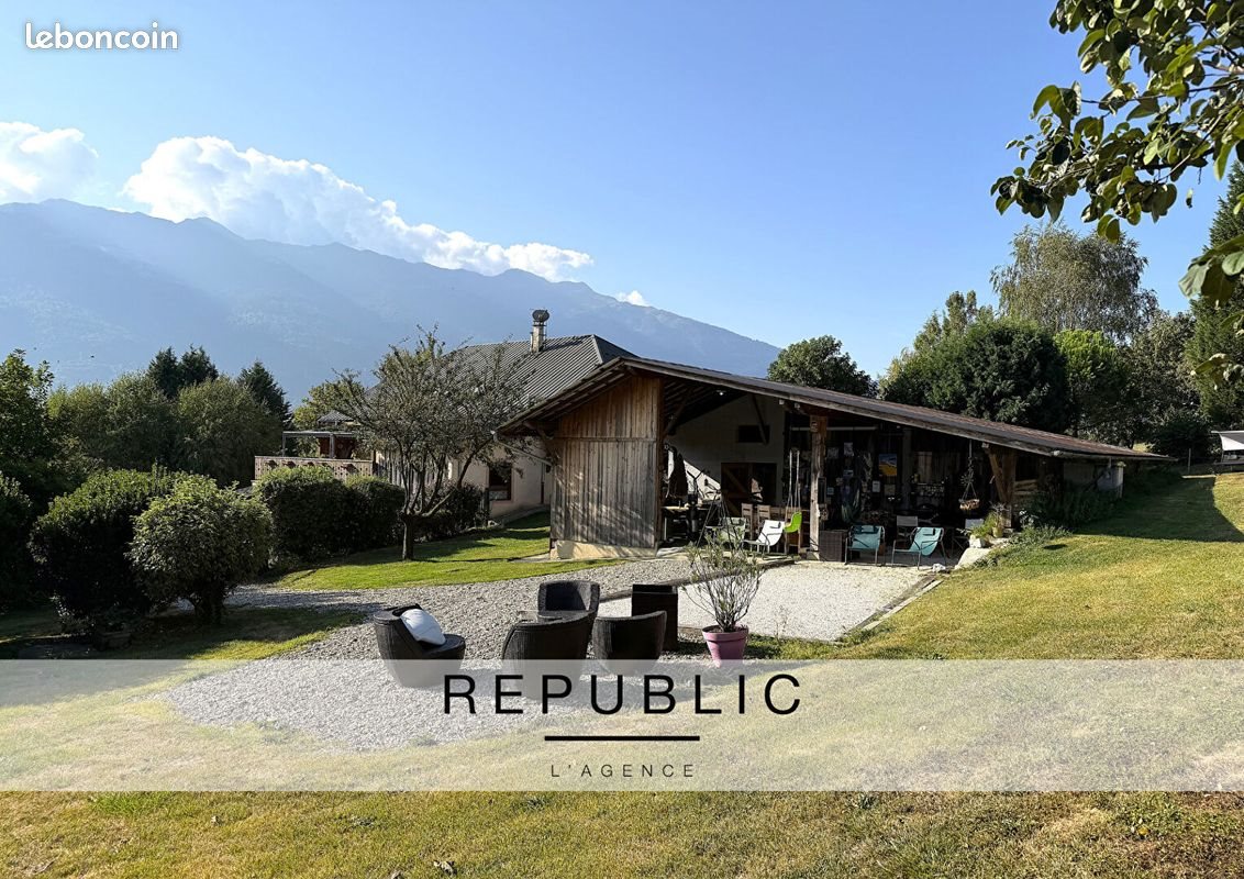 Maison à vendre, 231m², Gilly-sur-Isère