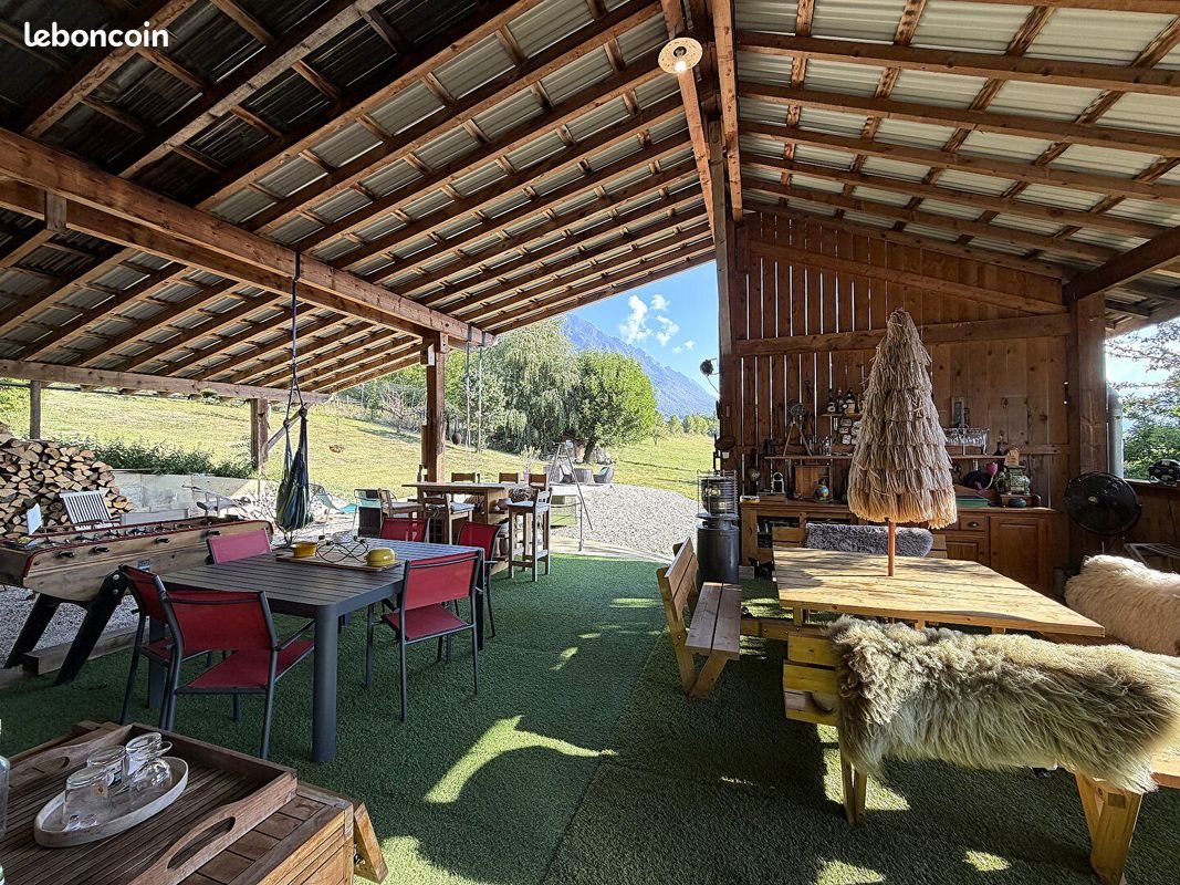 Maison à vendre, 231m², Gilly-sur-Isère