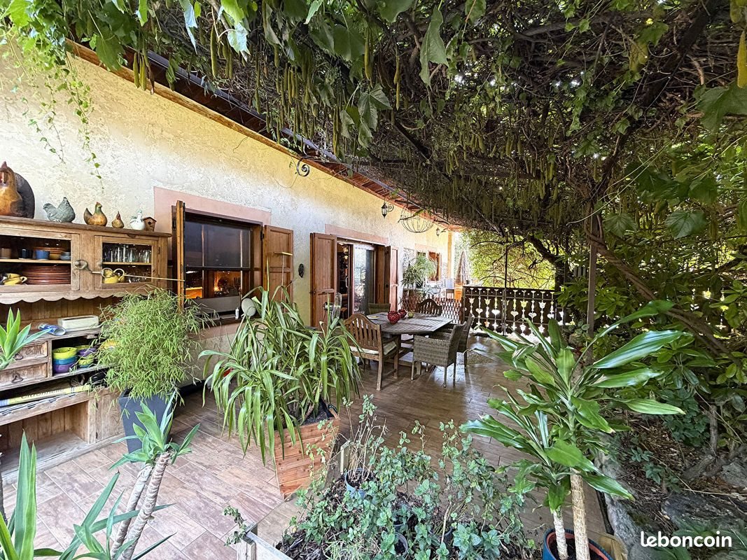 Maison à vendre, 231m², Gilly-sur-Isère