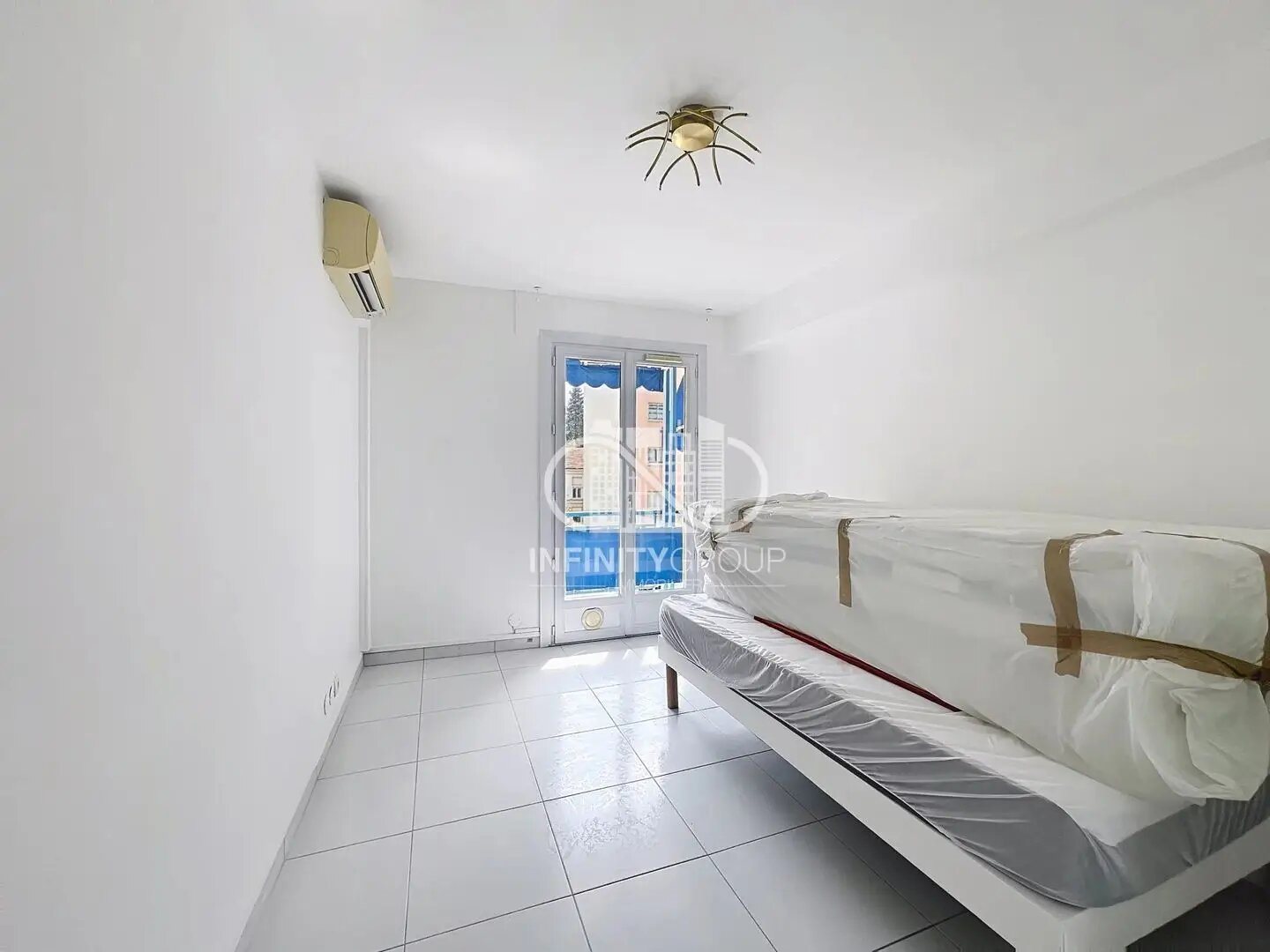 Appartement à louer, 65m², Antibes