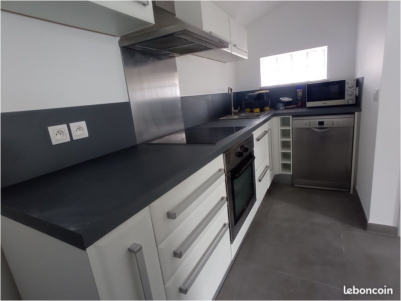 Appartement à louer, 75m², Templemars