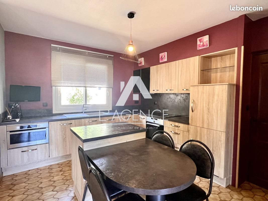 Maison à vendre, 169m², Florac