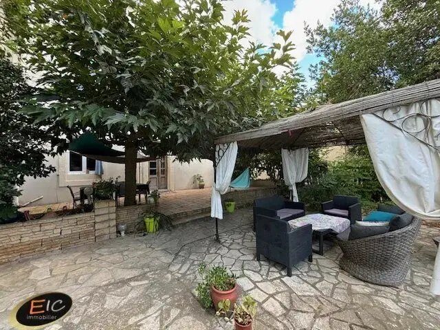 Maison à vendre, 236m², Fleury d'Aude