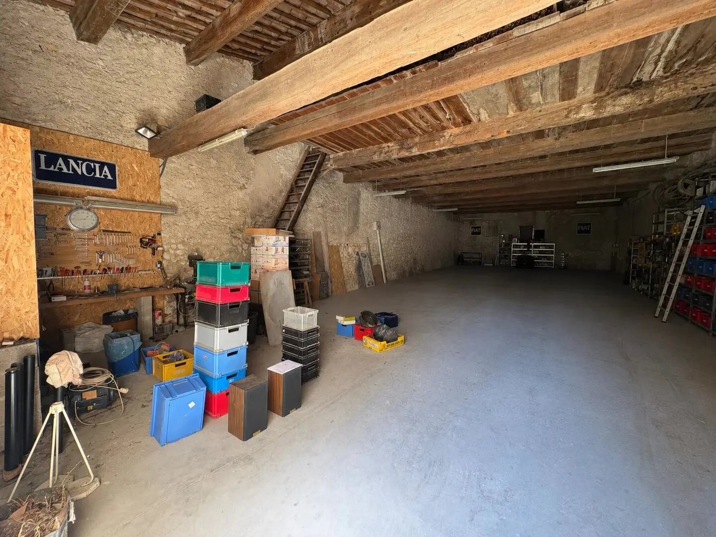 Maison à vendre, 440m², Fleury d'Aude