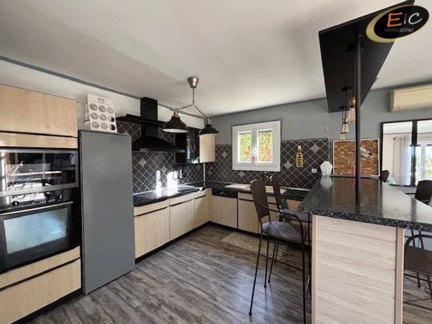 Maison à vendre, 135m², Vinassan