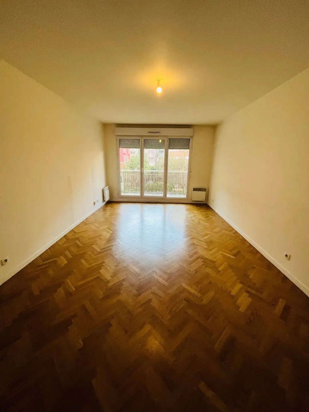 Appartement à louer, 66m², Suresnes