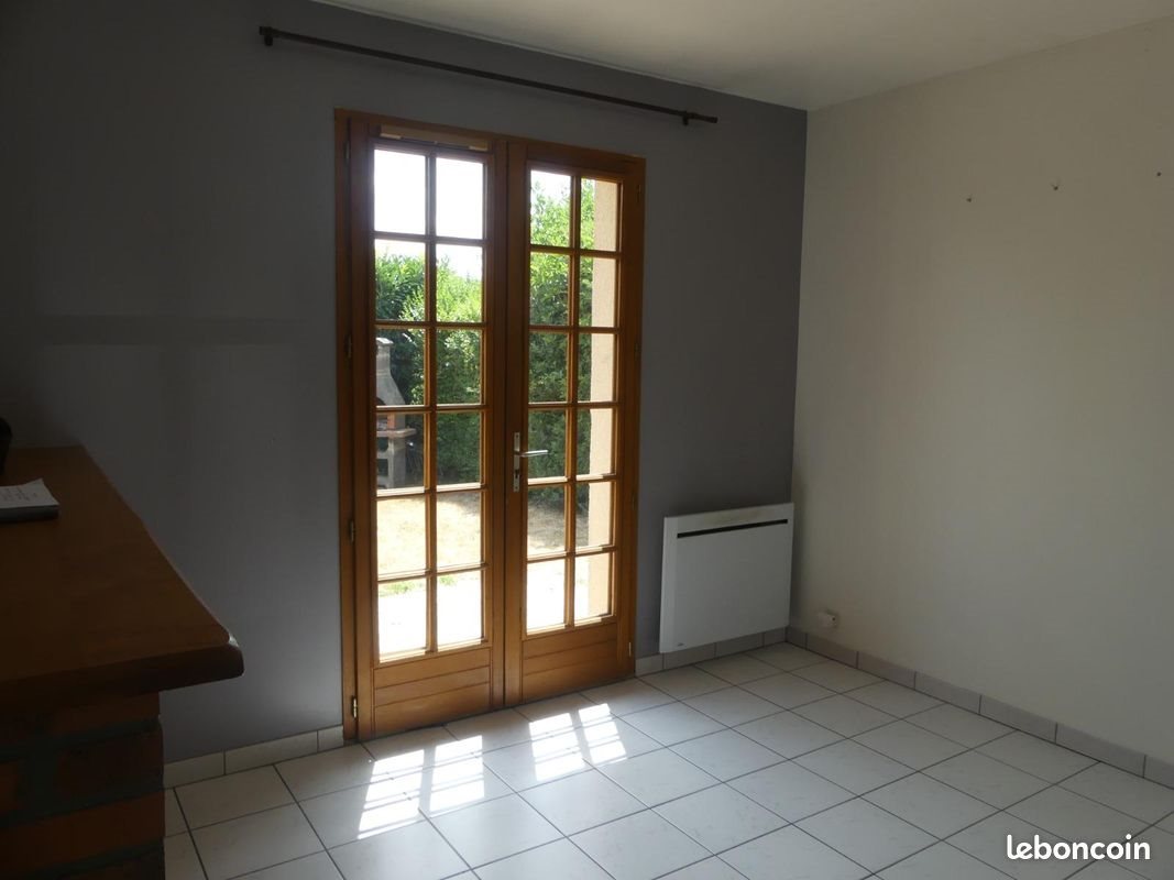 Maison à louer, 94m², Menneval