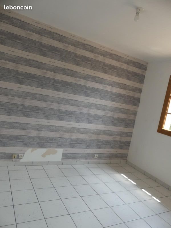 Maison à louer, 94m², Menneval