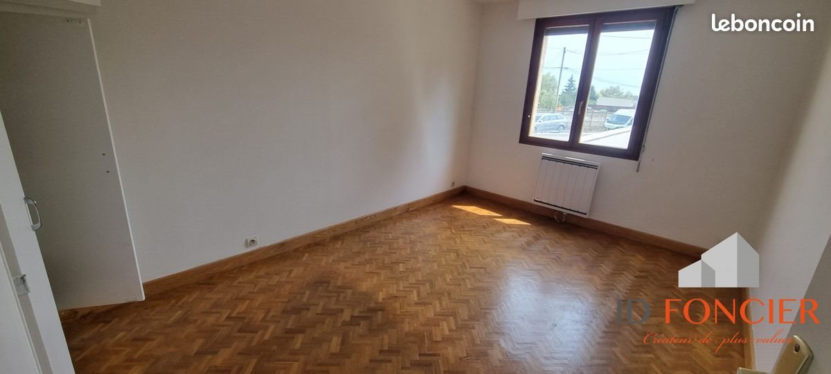 Appartement à louer, 84m², Ballainvilliers