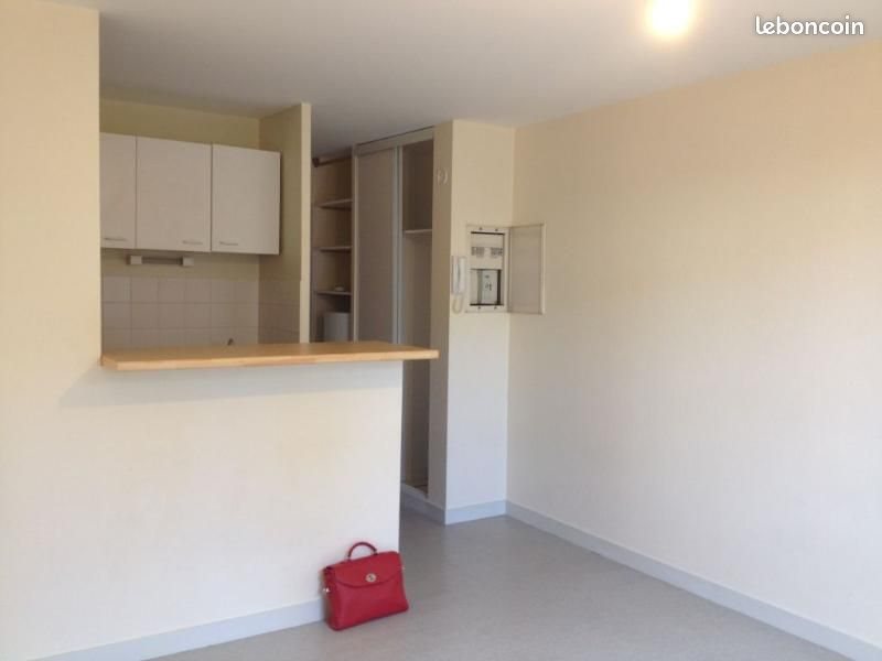 Appartement à louer, 22m², Poitiers