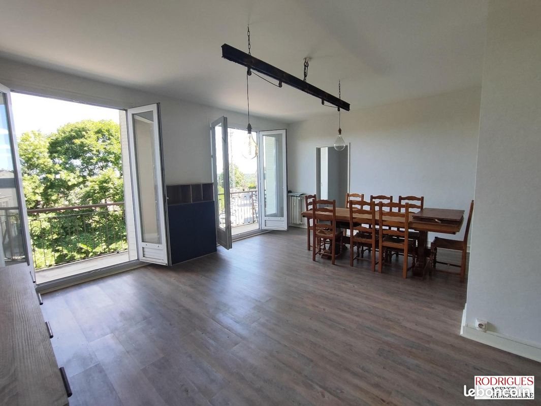 Appartement à louer, 98m², Poitiers