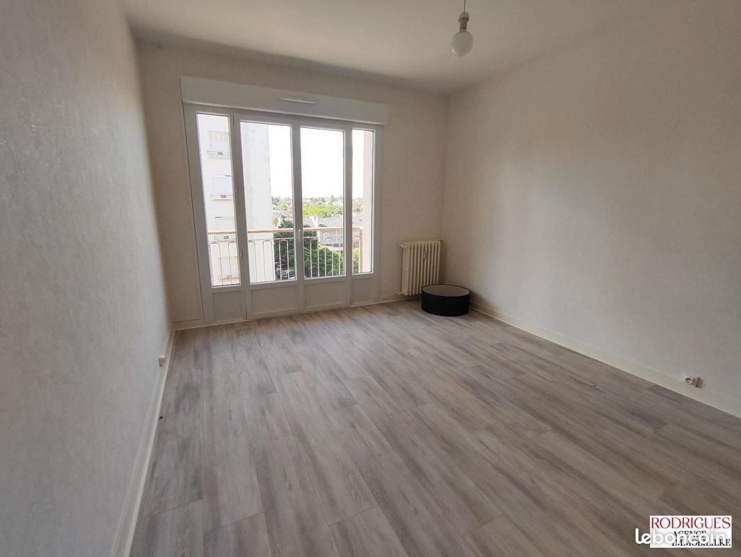 Appartement à louer, 98m², Poitiers