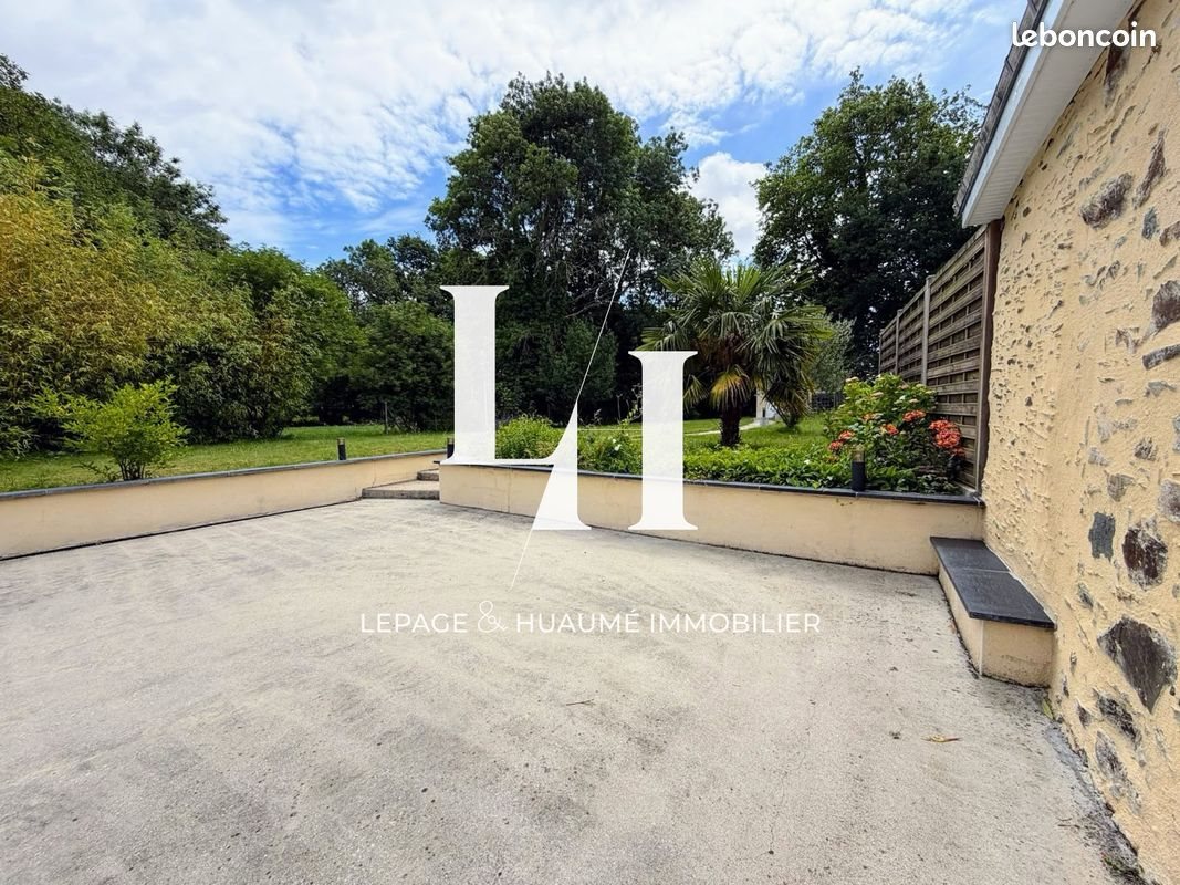 Maison à vendre, 121m², Bazougers