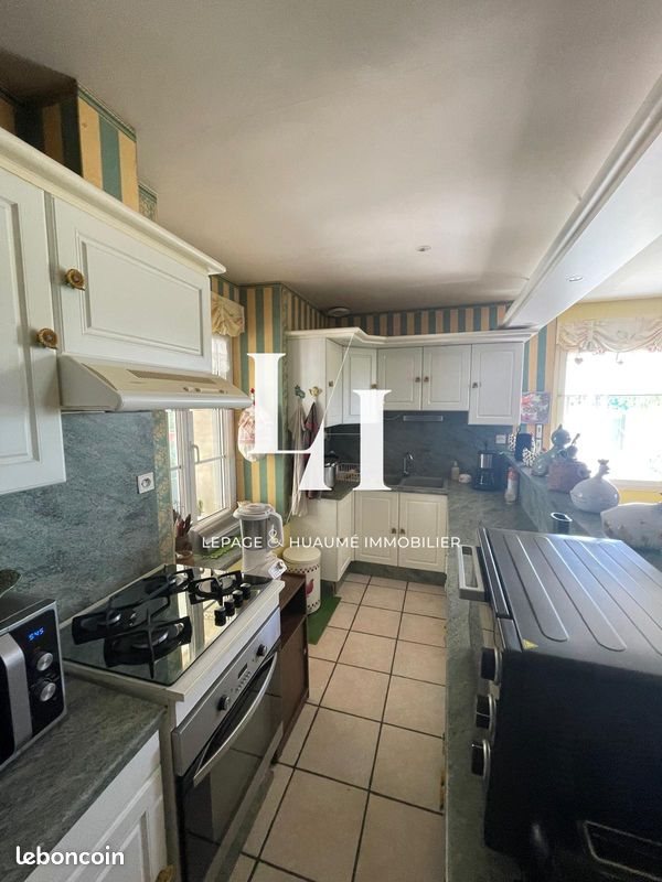 Maison à vendre, 87m², Quelaines-Saint-Gault