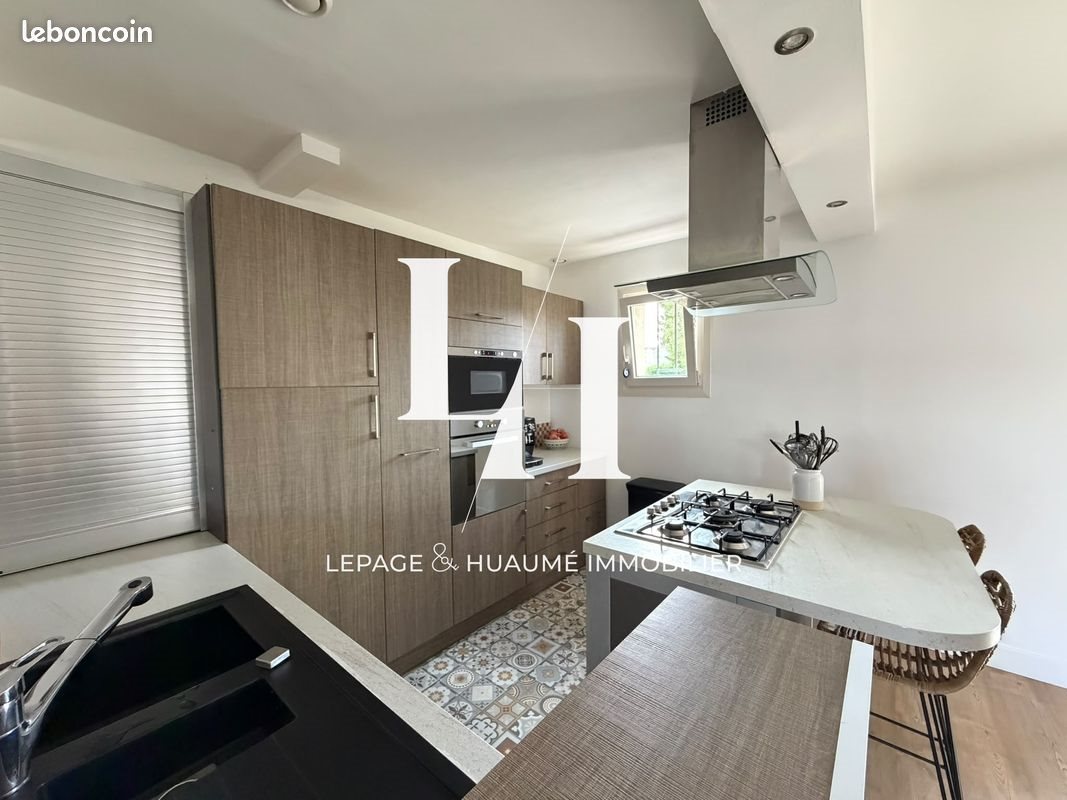 Maison à vendre, 91m², L'Huisserie