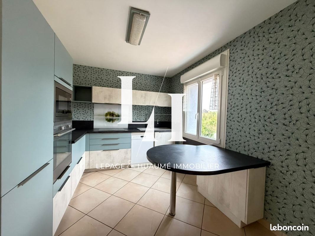 Maison à vendre, 106m², Bazougers