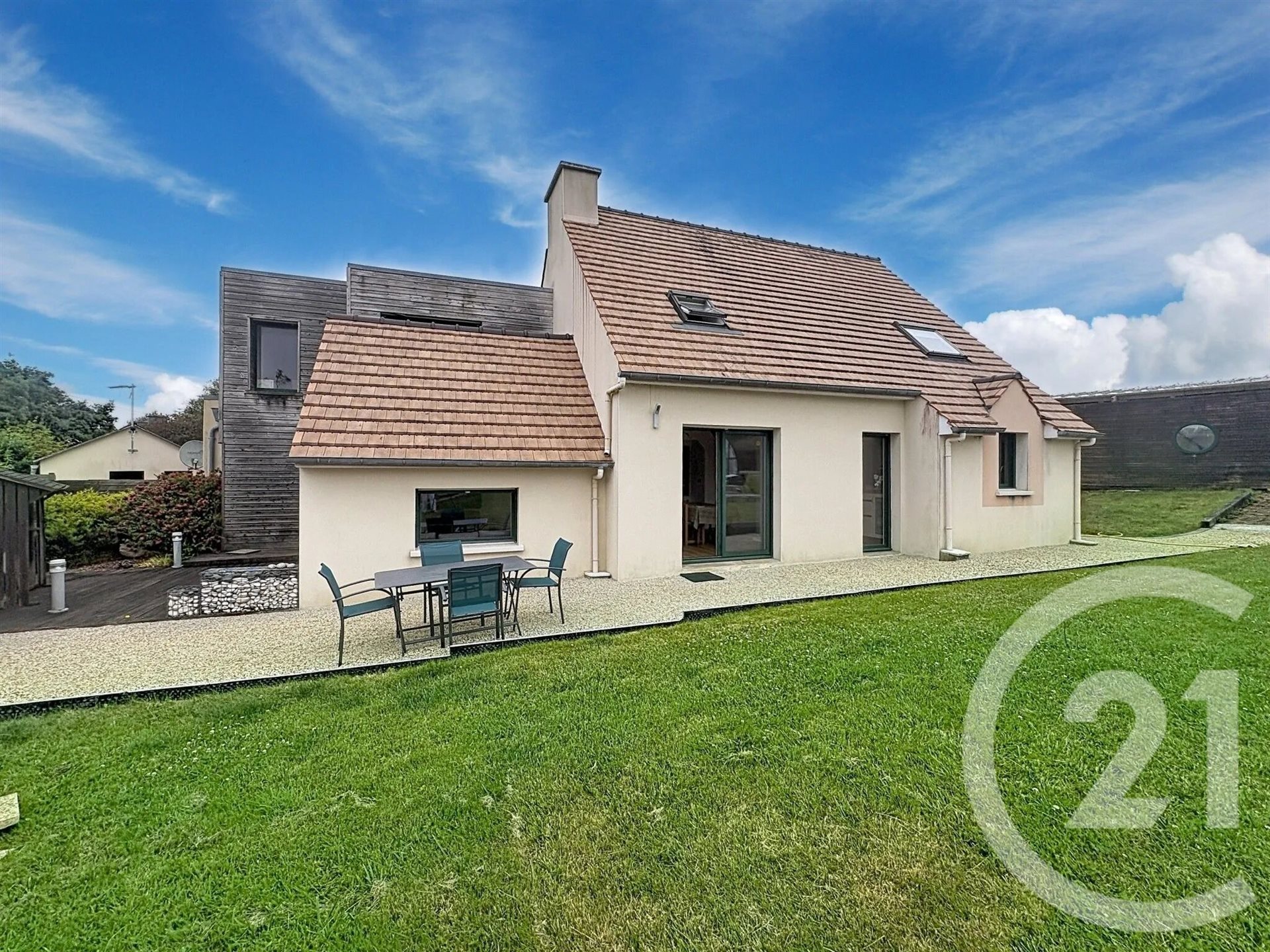 Maison à vendre, 166m², Ploubezre
