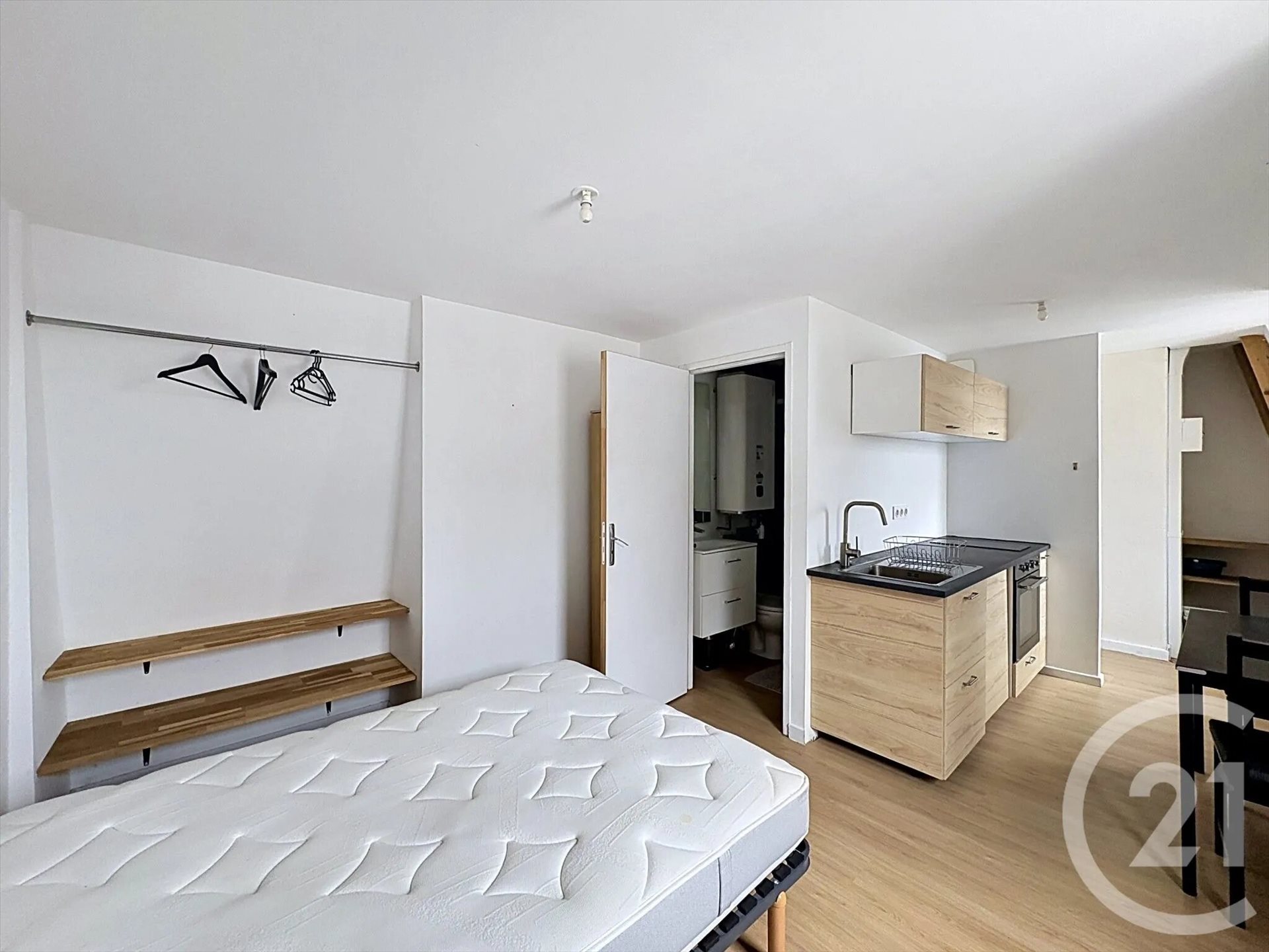 Appartement à louer, 17m², Lannion