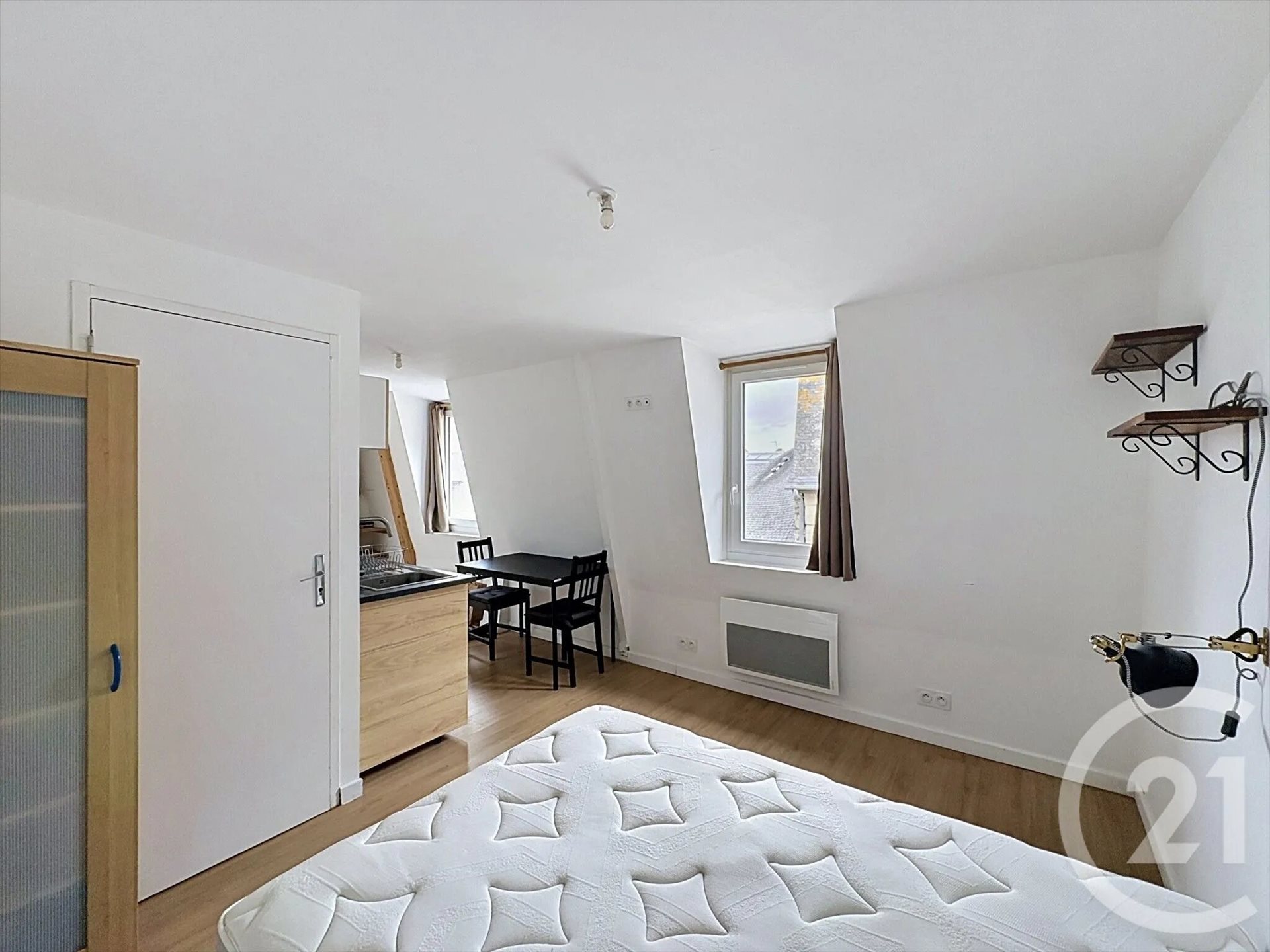 Appartement à louer, 17m², Lannion