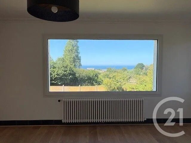 Maison à vendre, 150m², Trélévern
